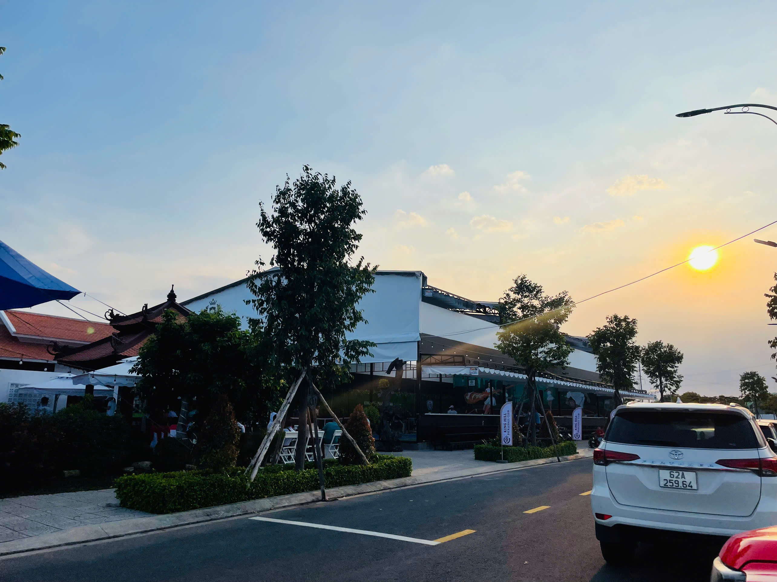 King Hill Bến Lức: Đất nền sổ hồng, giá nhỉnh 1.8 tỷ - Cơ hội vàng cạnh Sài Gòn!